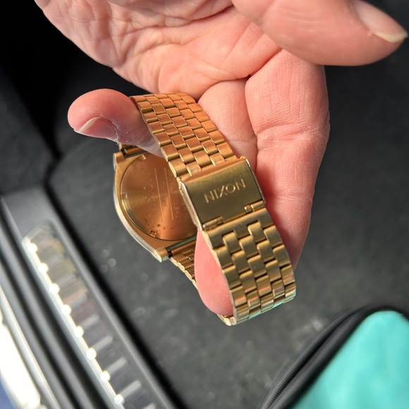 NIXON green face watch- Used - Picture 4 of 4